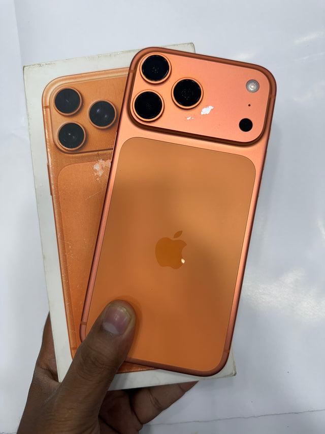 iPhone 17 Pro Max 256 GB Cosmic Orange