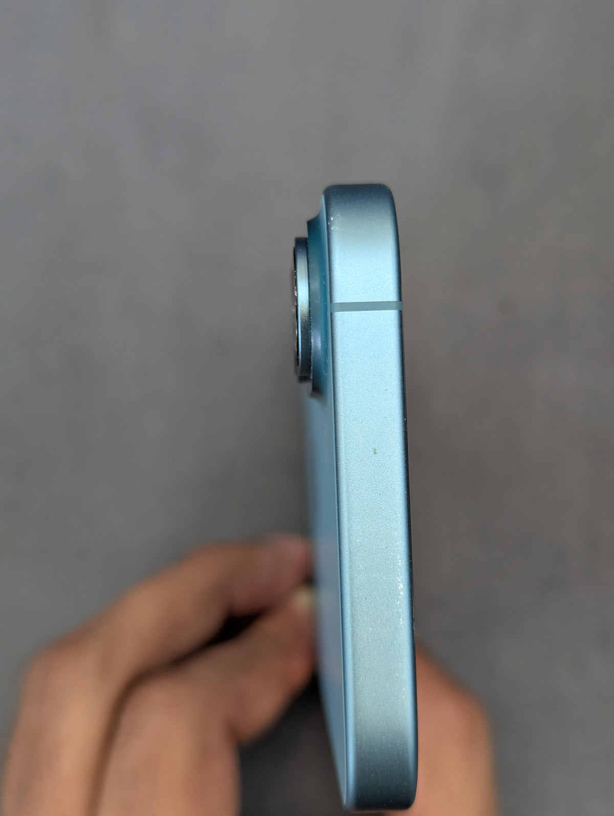 iPhone 16 (Teal, Pre-loved)