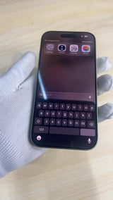 iPhone 17 (Sage, Pre-loved)