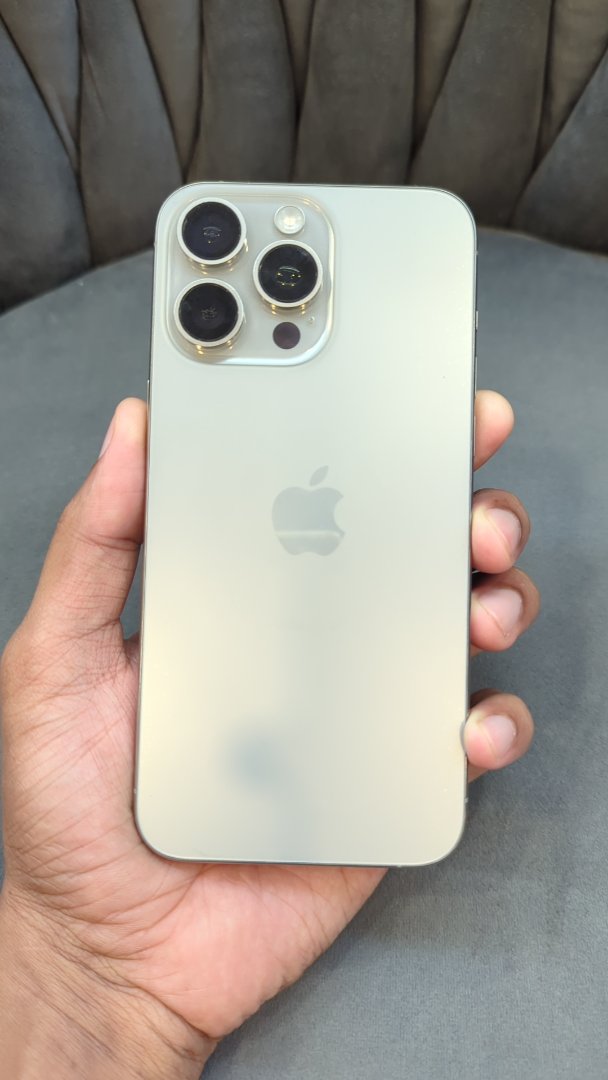 iPhone 15 Pro Max (Natural Titanium, Pre-loved)