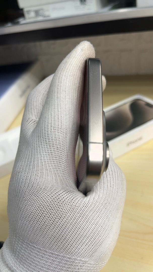 iPhone 15 Pro Max (Natural Titanium, Pre-loved)