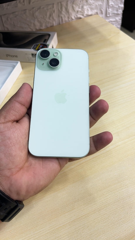 iPhone 15 (Green, Pre-loved)
