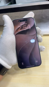 iPhone 17 (White, Pre-loved)