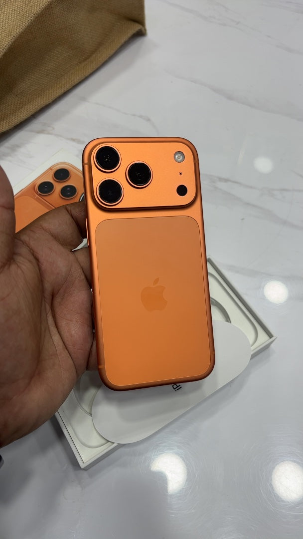 iPhone 17 Pro (Cosmic Orange, Pre-loved)