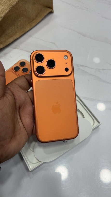 iPhone 17 Pro (Cosmic Orange, Pre-loved)