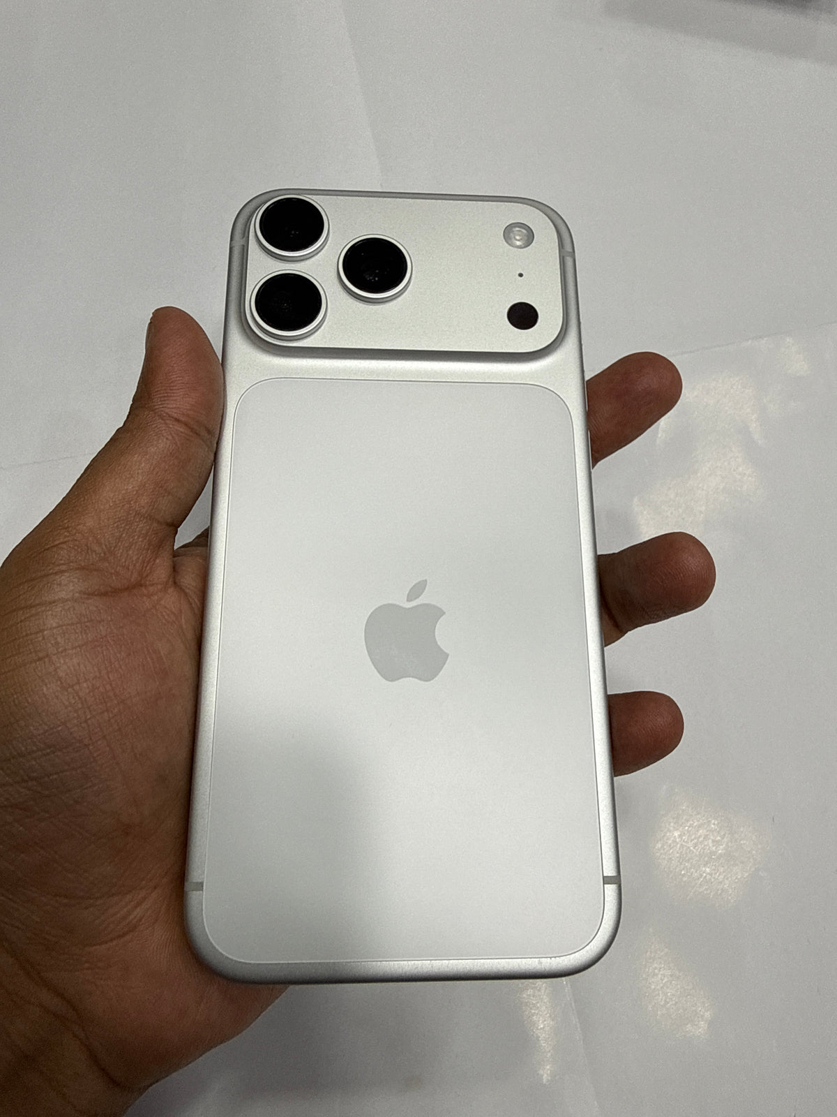 iPhone 17 Pro Max 256 GB Silver