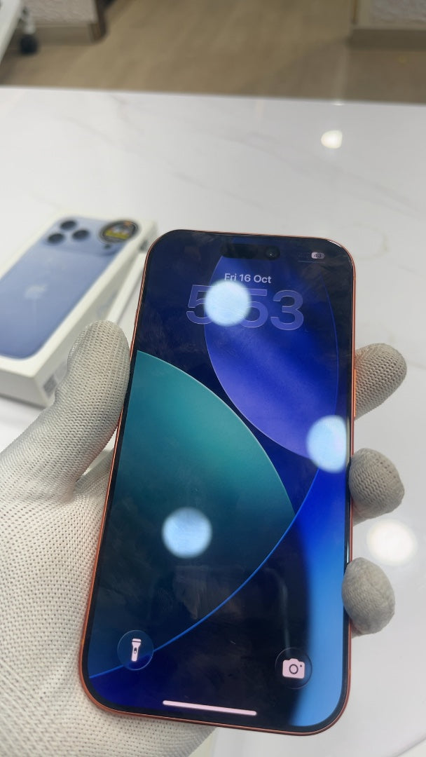 iPhone 17 Pro (Cosmic Orange, Pre-loved)