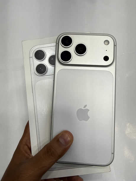 iPhone 17 Pro Max 512 GB Silver