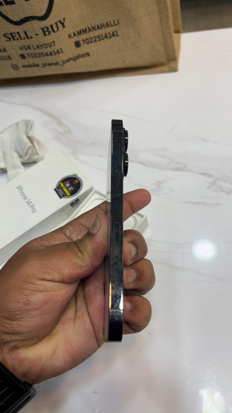 iPhone 14 Pro (Space Black, Pre-loved)
