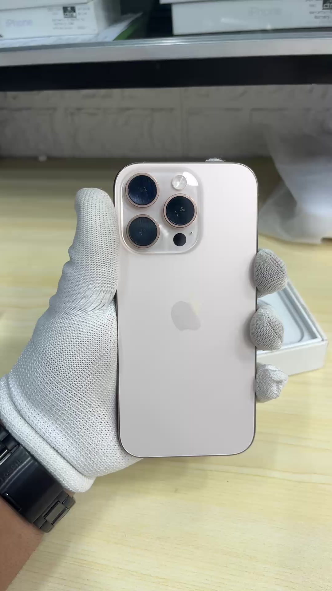 iPhone 16 Pro (Desert Titanium, Pre-loved)