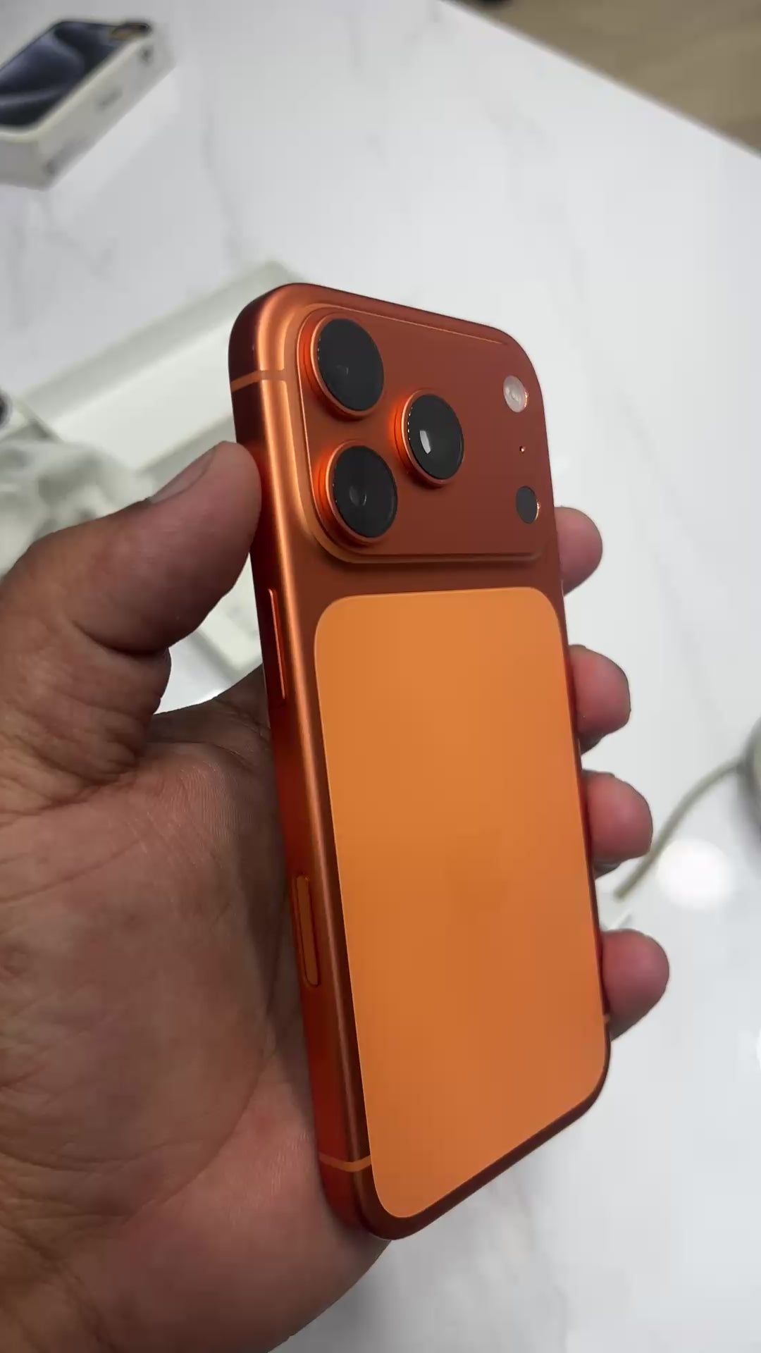 iPhone 17 Pro (Cosmic Orange, Pre-loved)