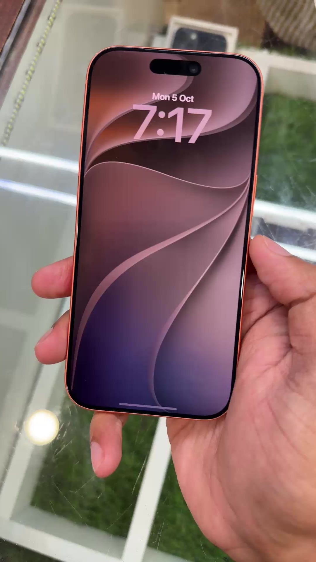 iPhone 17 Pro (Cosmic Orange, Pre-loved)