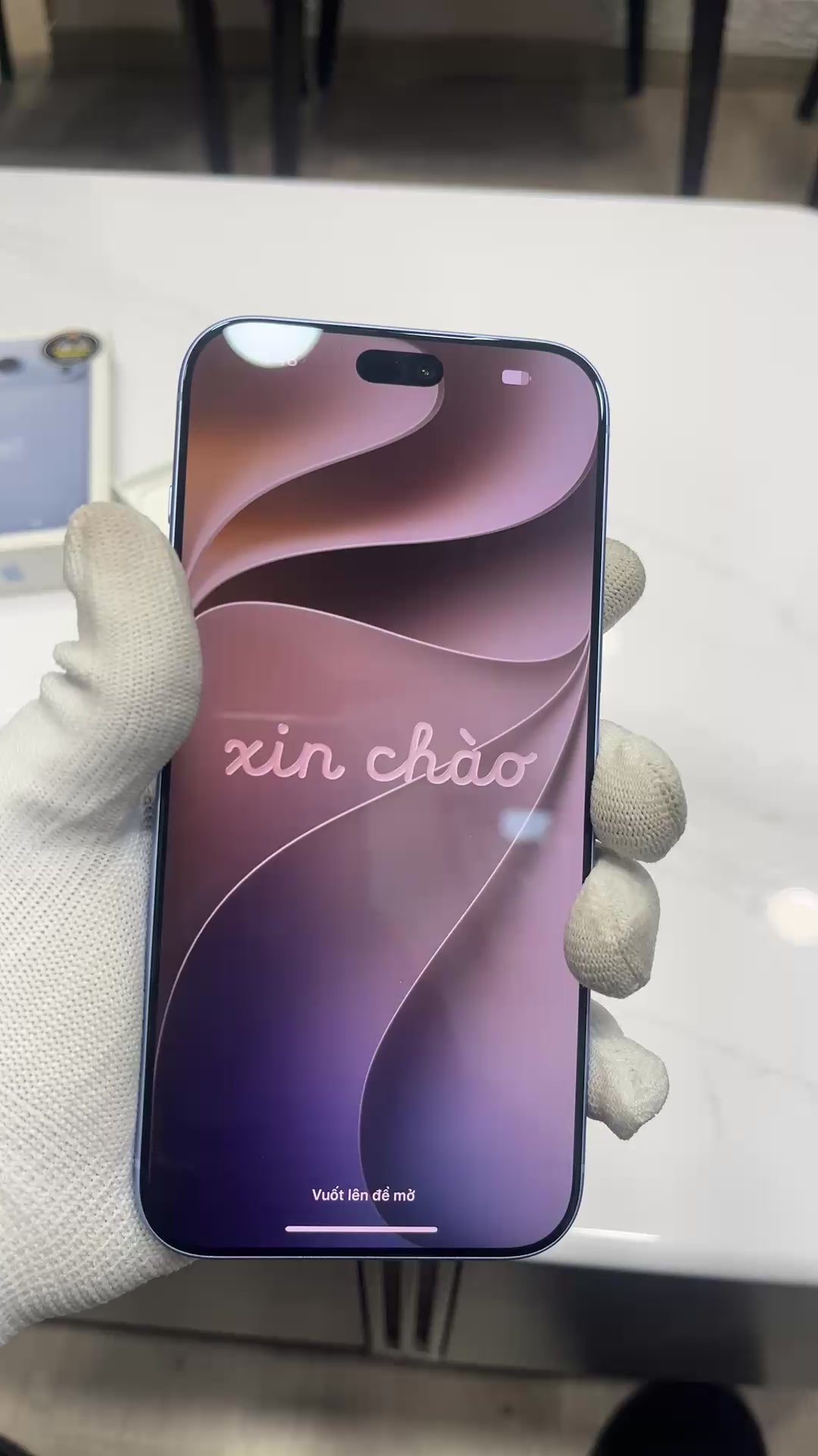 iPhone 18 Pro Max (Glacier, Pre-loved)