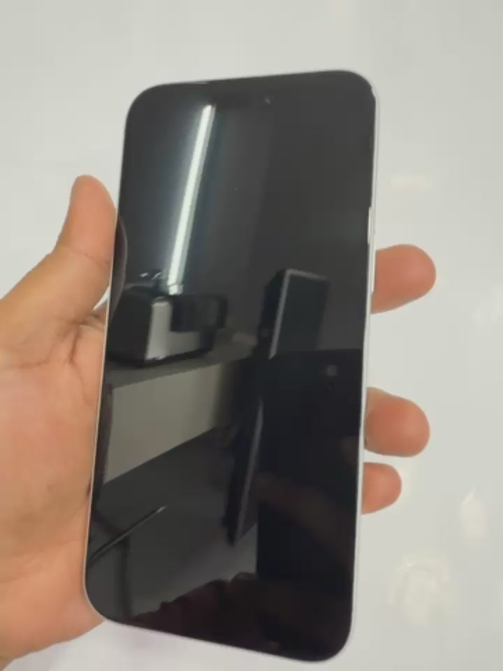 iPhone 16 Plus (White, Pre-loved)